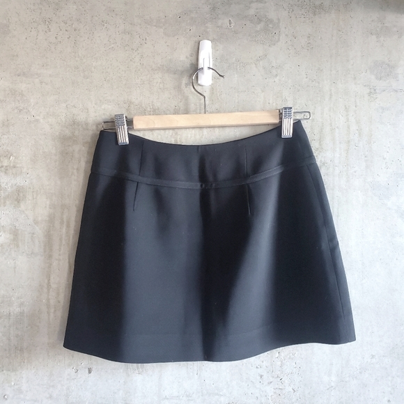 Bebe / Black Mini Skirt / Size 2 - Picture 4 of 5